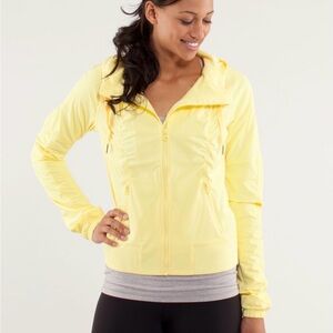 Lululemon Street To Studio Jacket
Mellow Lemon Sz 10 Hood Yoga Pockets Athletic
